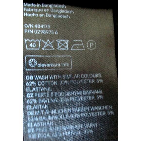 H & M Women's Black Mid Rise Taper Leg Stretch Zip Front Ankle Pants Size 2 - Picture 8 of 8